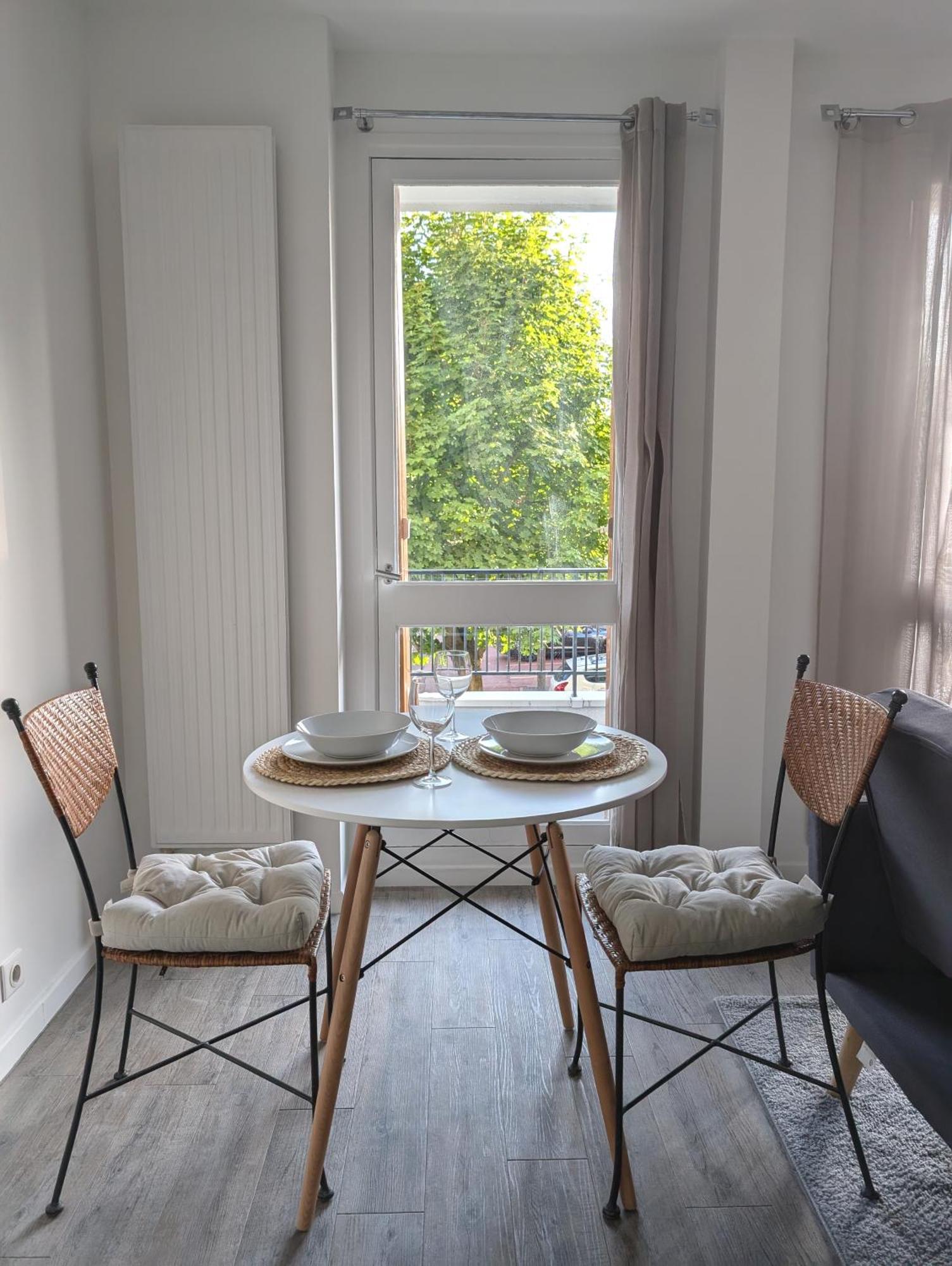 Apartamento Evasion La Defense - Balcon & Wi-Fi, A 10 Min De Paris Courbevoie Exterior foto